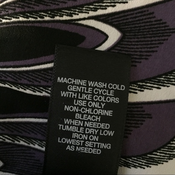 Bisou Bisou EUC Asymmetrical Sleeve Flowy Blouse - Picture 6 of 6